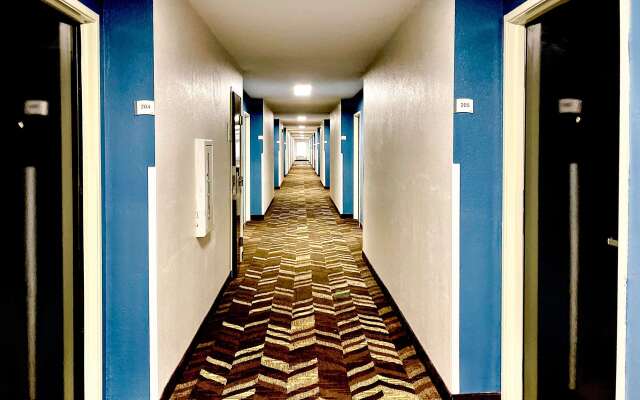 Quality Inn & Suites Clemmons I-40