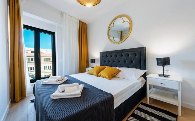 Apartments Adriatic Oasis & Marine View