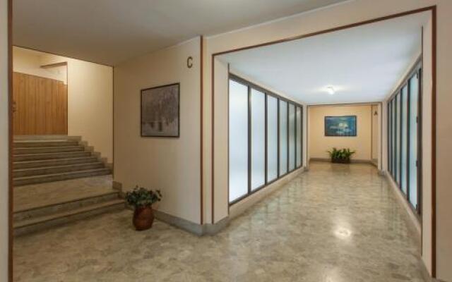 Dormi A Roma B