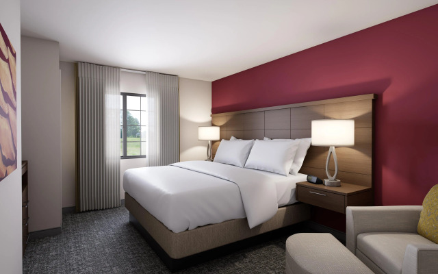 Staybridge Suites Phoenix - Biltmore Area by IHG