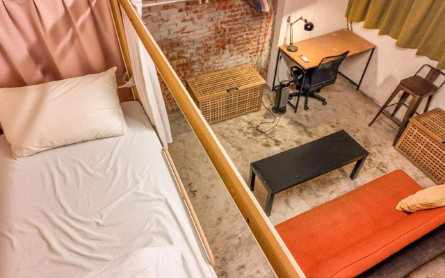 Lane62 Hostel