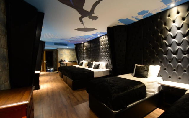Arthouse Hotel