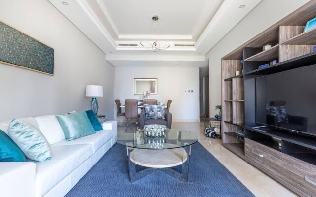 Superb & Incomparable 2BR With Study in the Heart of Downtown Dubai!