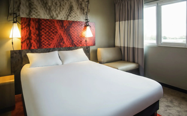 ibis Lyon Carré de Soie