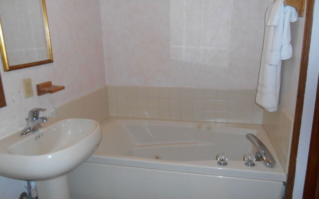 Meris Gardens Bethany