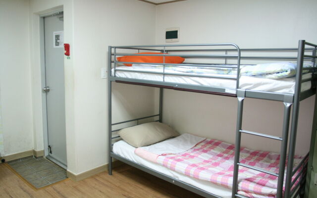 Seoulwise Guesthouse - Hostel