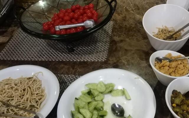 GreenTree Inn Yangzhou Gaoyou Municipal Government Business Hotel