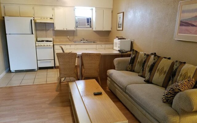 Executive Inn & Suites