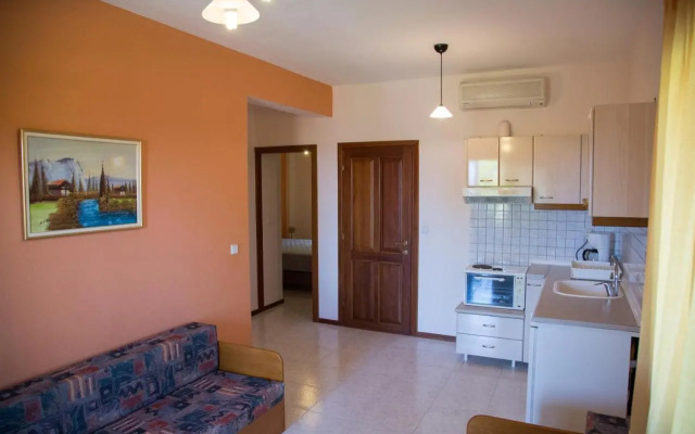 Elenas Studios