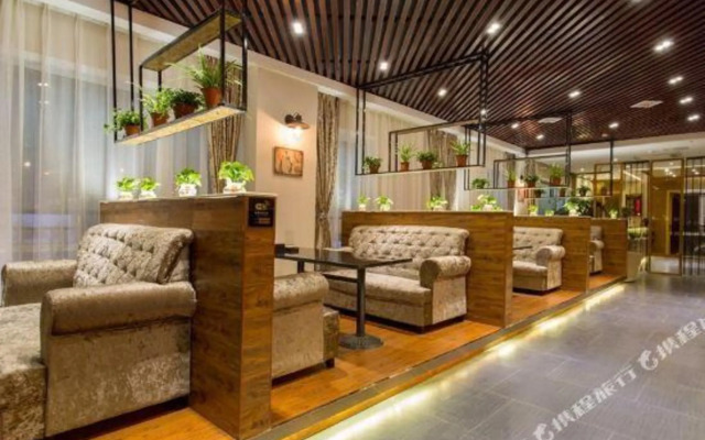 Zhenjiang Kaiyin Hotel (Jiangsu University)