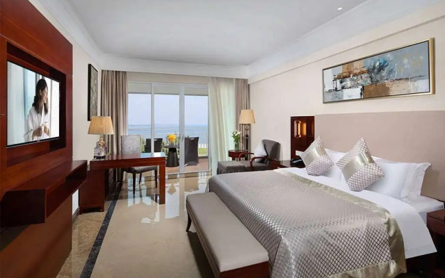 Days Hotel & Suites Venice Nanguo