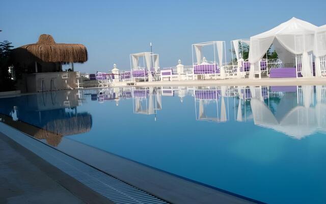 Lukka Exclusive Hotel - Adult Only +12