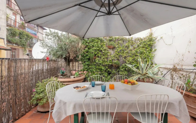BnButler - Pontaccio 4 con terrazzo