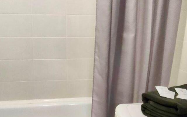 Версаль на улице Шумилова 30