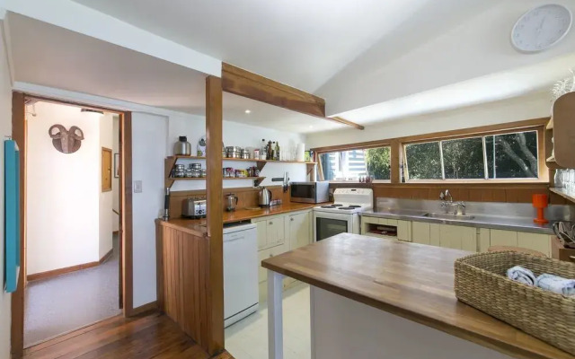 The Vintage Cottage