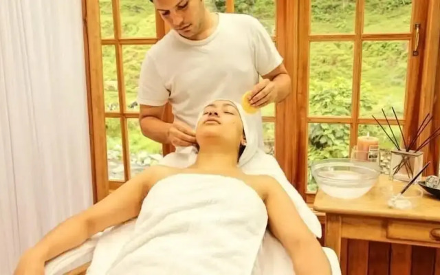 Los Quetzales Ecolodge & Spa