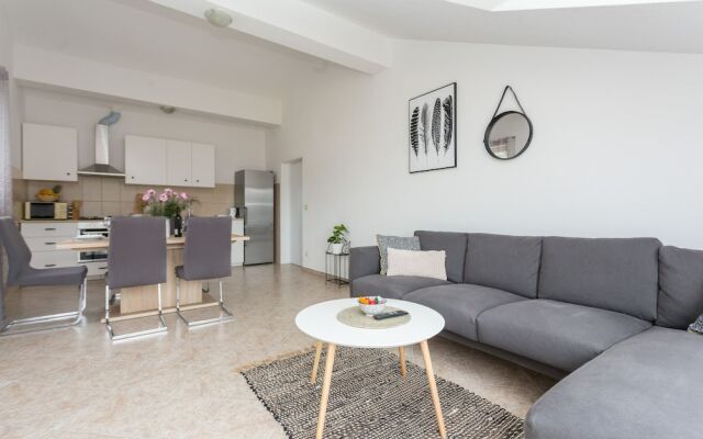 Apartment Ria