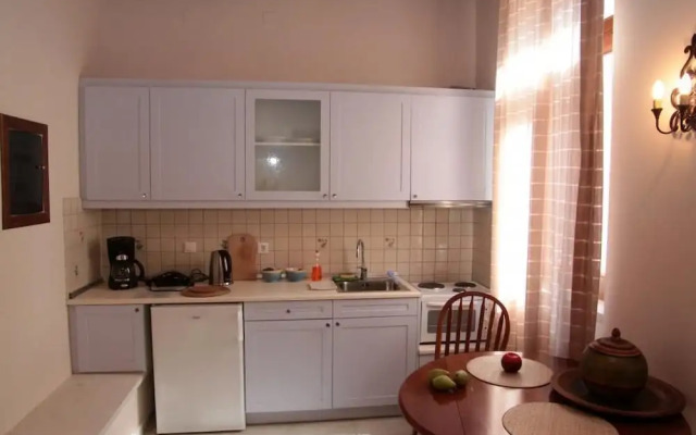 Nakli Traditional Guesthouse