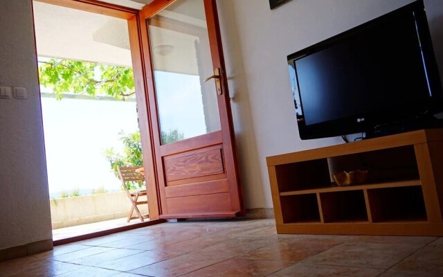 Ana - sea View - A3