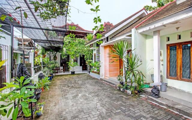 OYO 91803 Gita Graha Guest House Syariah