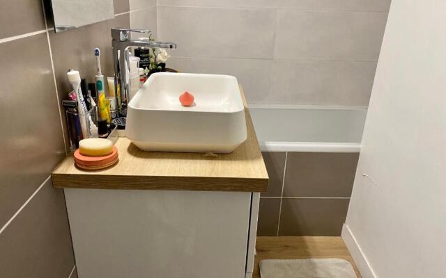 Hyper centre - Cathedrale - charmant F3 - 80 m2.