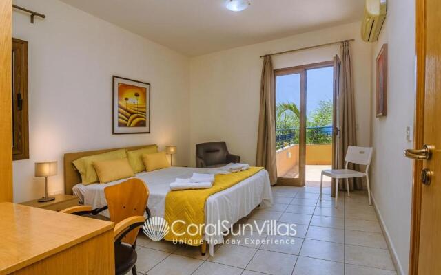 Exceptional Large Villa, Free Heated Pool 1 NOV - 15 Jan, Privacy,prime Location