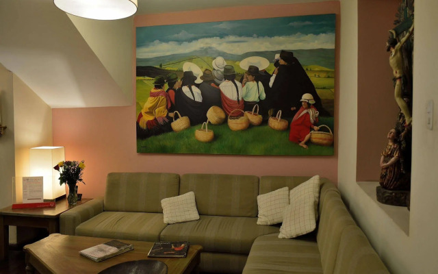 Kitu Hotel
