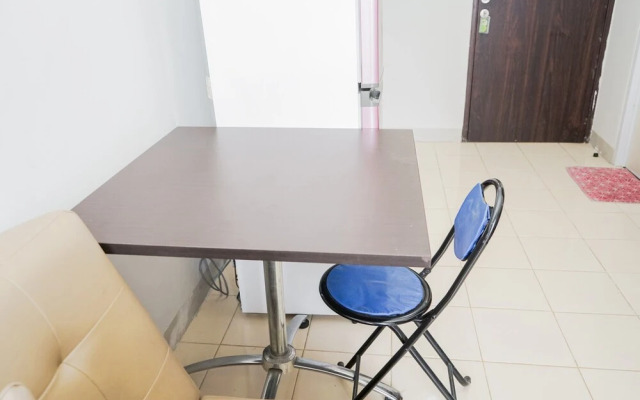 Sleek 2BR at Serpong Greenview Apartment near BSD