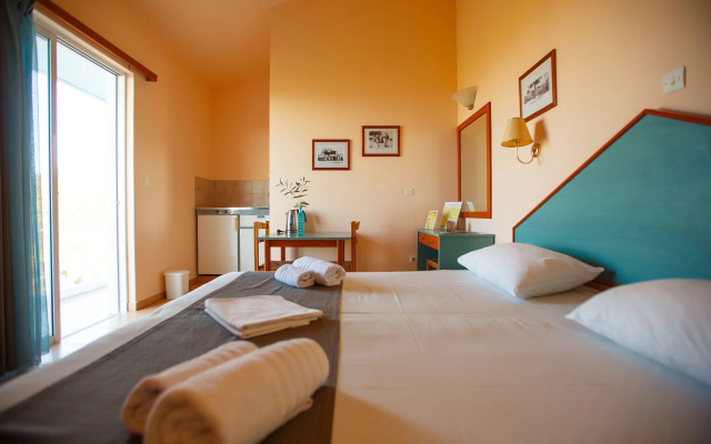 Filoxenia Hotel Apartments