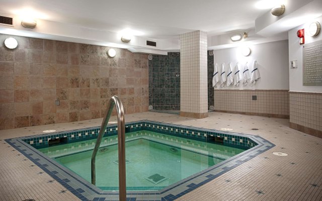 Days Inn by Wyndham Airdrie