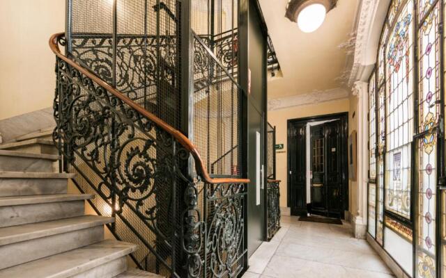 M&F 7 Rooms/7 Bathrooms Over Gran Via