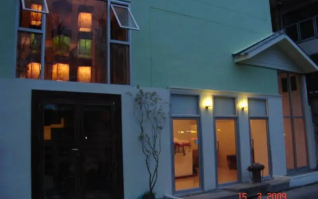 Kaset Guesthouse