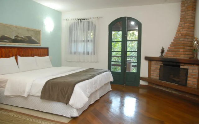 Pousada Mirante do Penedo