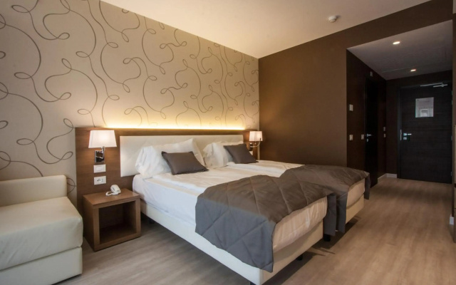 Hotel Bisesti