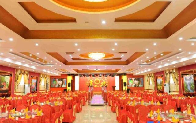 Linyi Junan Jinsheng Hotel