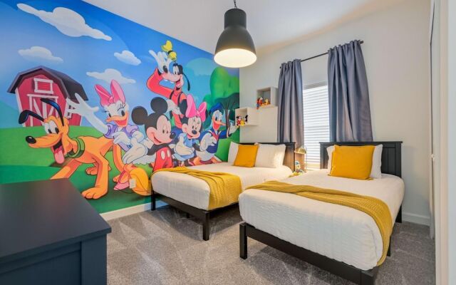 Private Pool Themed Bedrooms at Best Location