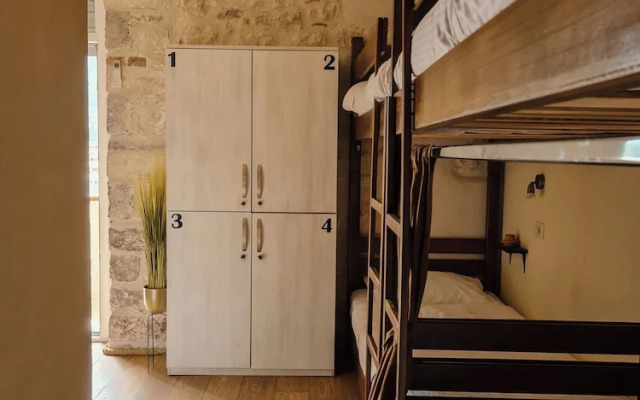 Step to Kotor Bay Guesthouse