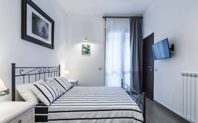 Luxury 5 Bedrooms In The Heart of Milan