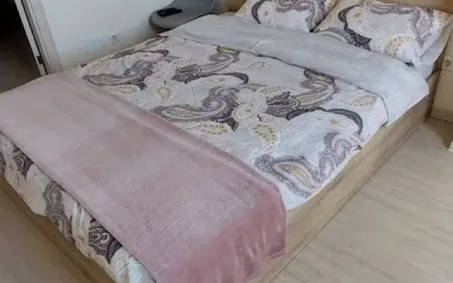 Charming Chișinău Apartment With Gas Heating & Hot Tub