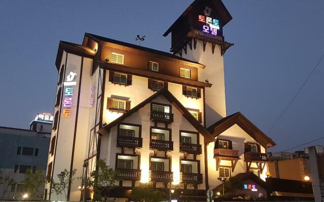hotelImage