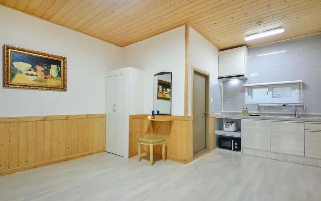 Samcheok Healingcamp Pension