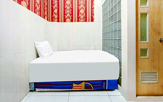 OYO Life 3103 Opo Homestay & Kost