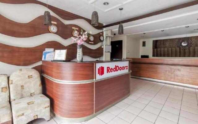 RedDoorz near Damosa Lanang Davao