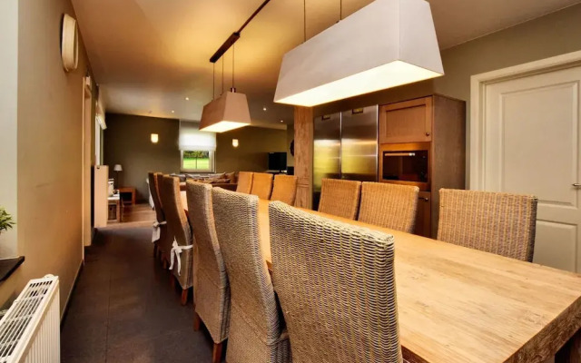 Villa in Durbuy With Swimming Pool