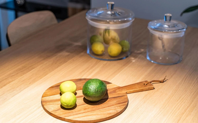 Agape Suite Old Town-Luxury Two Bedroom Apartment