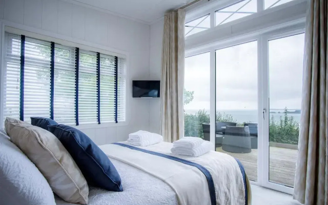 Shearwater 30 - 2 Bedroom Lodge - Summerhill