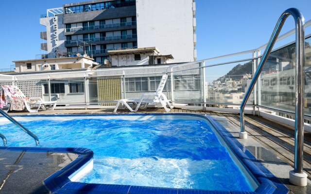 Omar do Rio - Apartamento SB704