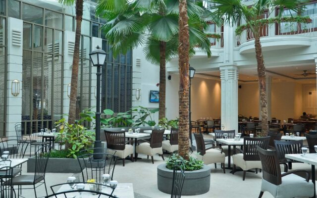 Hotel Savoy Homann