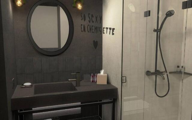 Moxy Lille City