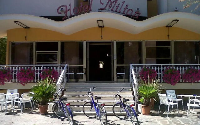 Hotel Milton